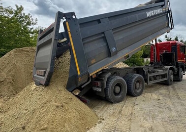 Доставка большой партии песка